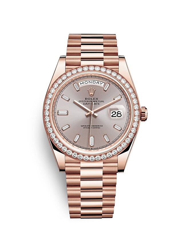 นาฬิกา Rolex Day-Date 40 มม., เอเวอร์โรสโกลด์และเพชร หน้าปัดซันดัสท์ ขอบหน้าปัดประดับเพชร