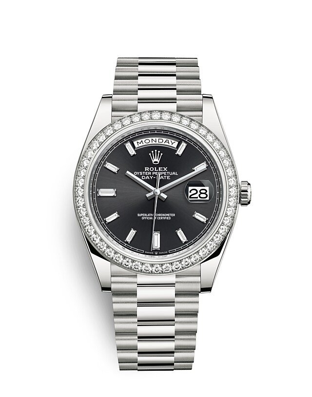นาฬิกา Rolex Day-Date 40 มม., ทองคำขาว หน้าปัดสีดำสว่าง ขอบหน้าปัดประดับเพชร