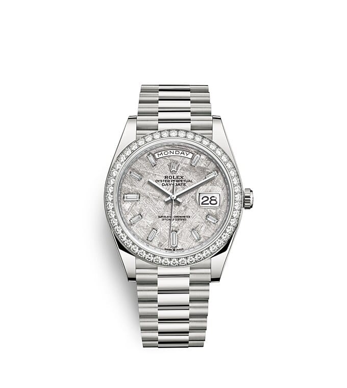 นาฬิกา Rolex Day-Date 40 มม., ทองคำขาวและเพชร หน้าปัดเมธีโอไรท์ ขอบหน้าปัดประดับเพชร
