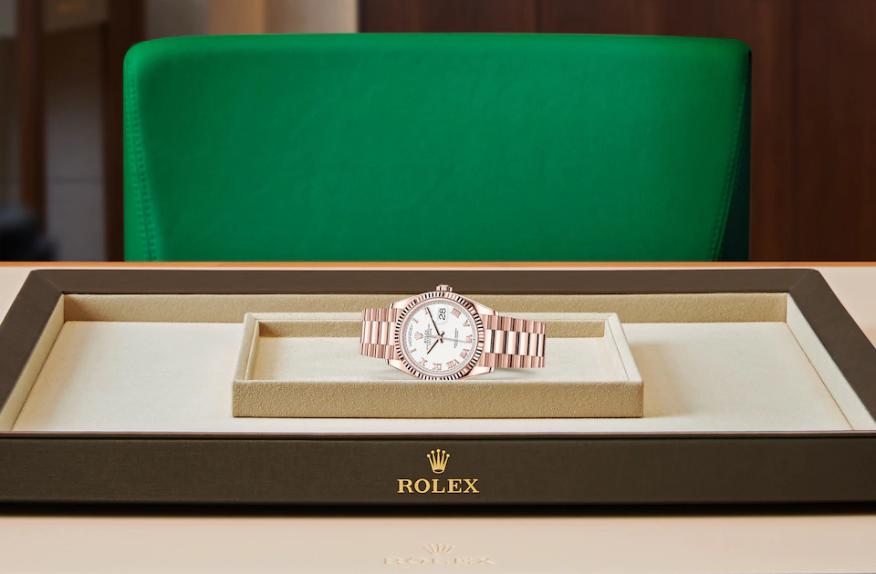 นาฬิกาข้อมือ Rolex Day-Date | M128235-0052 |  ที่ เพนดูลัม