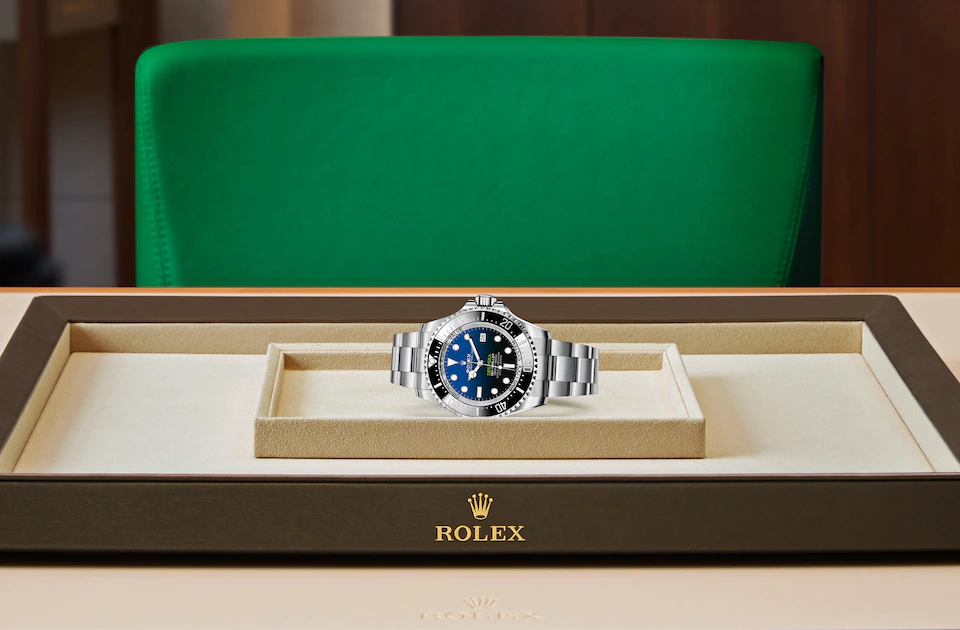นาฬิกาข้อมือ Rolex Deepsea | M136660-0003 |  ที่ เพนดูลัม