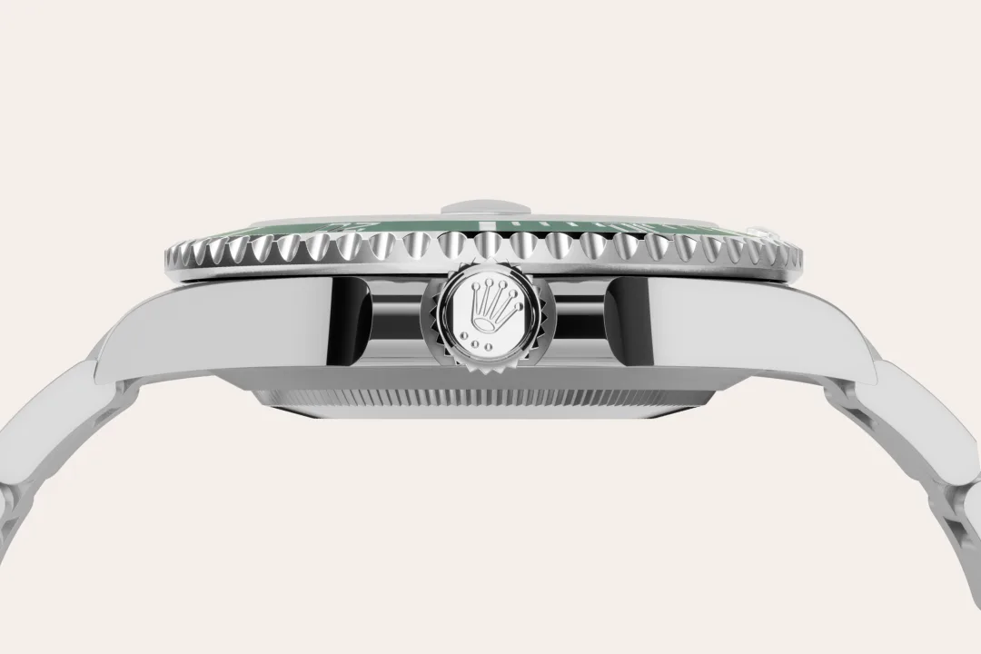 Rolex Submariner in Oystersteel, M126610LV-0002 - Pendulum Rolex Submariner in Oystersteel, M126610LV-0002 - Pendulum