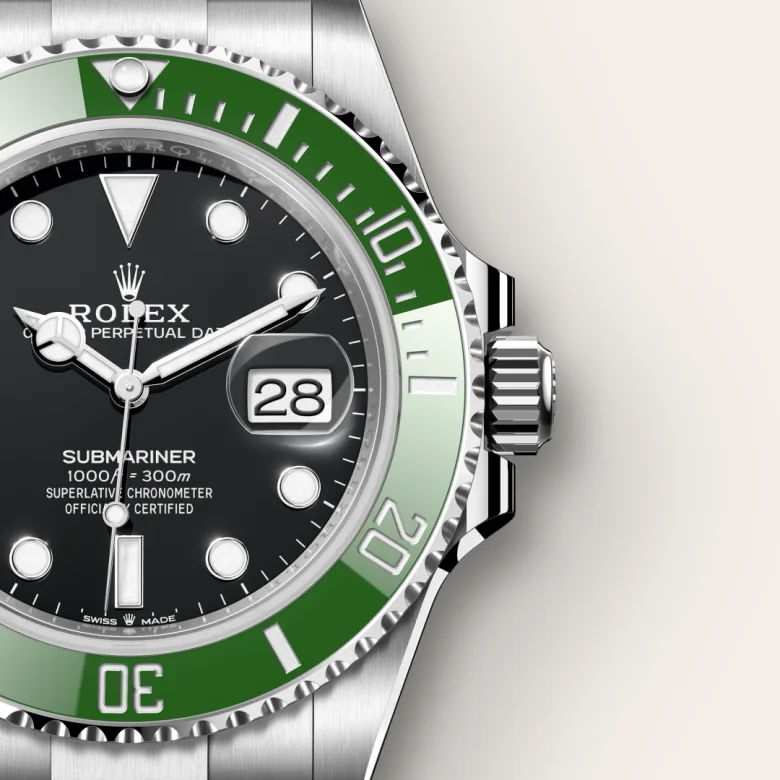 Rolex Submariner in Oystersteel, M126610LV-0002 - Pendulum