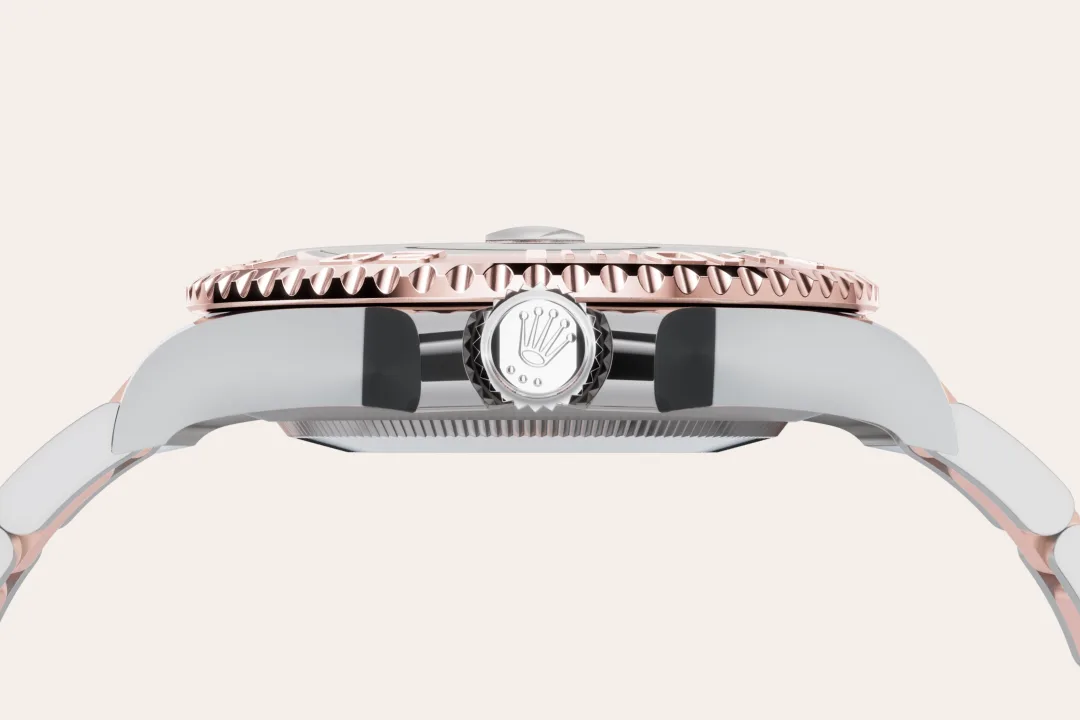 Rolex Yacht-Master in Everose Rolesor - combination of Oystersteel and Everose gold, M126621-0002 - Pendulum Rolex Yacht-Master in Everose Rolesor - combination of Oystersteel and Everose gold, M126621-0002 - Pendulum