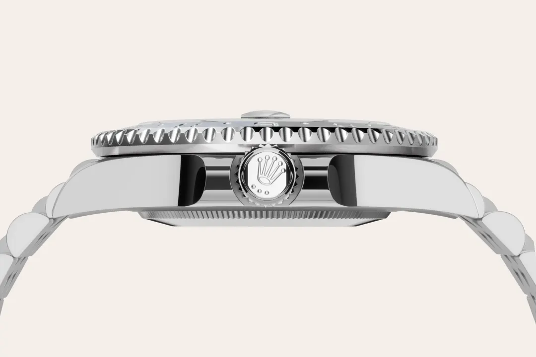 Rolex GMT-Master II in Oystersteel, M126710BLNR-0002 - Pendulum Rolex GMT-Master II in Oystersteel, M126710BLNR-0002 - Pendulum