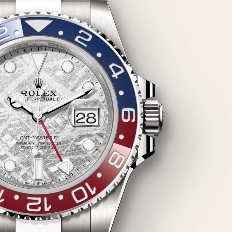 Rolex GMT-Master II in 18 ct white gold, M126719BLRO-0002 - Pendulum