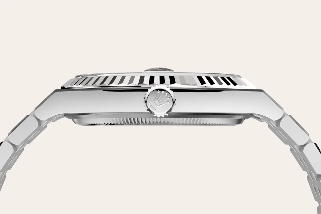Rolex Land-Dweller in White Rolesor - การผสมผสานระหว่าง Oystersteel และทองคำขาว, M127334-0001 - Pendulum Rolex Land-Dweller in White Rolesor - การผสมผสานระหว่าง Oystersteel และทองคำขาว, M127334-0001 - Pendulum
