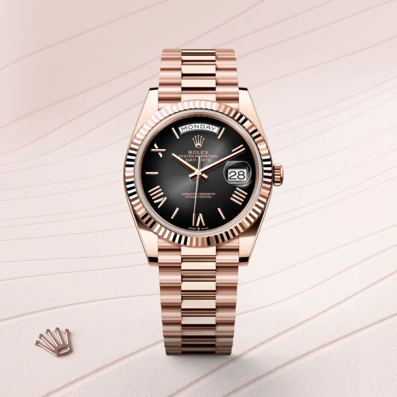 Rolex Day-Date in 18 ct Everose gold, M228235-0055 - Pendulum