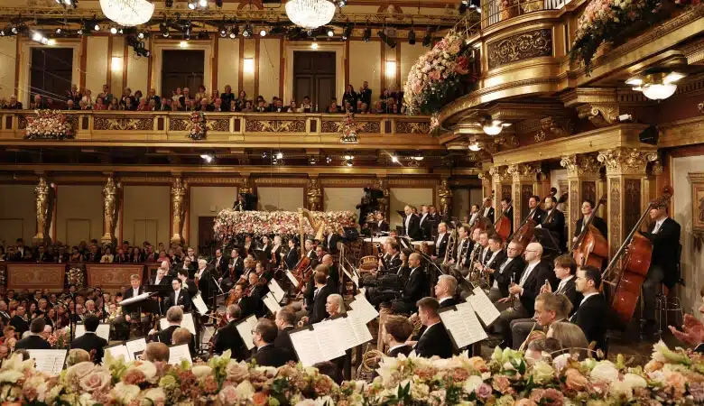 Rolex and the Vienna Philharmonic - Pendulum