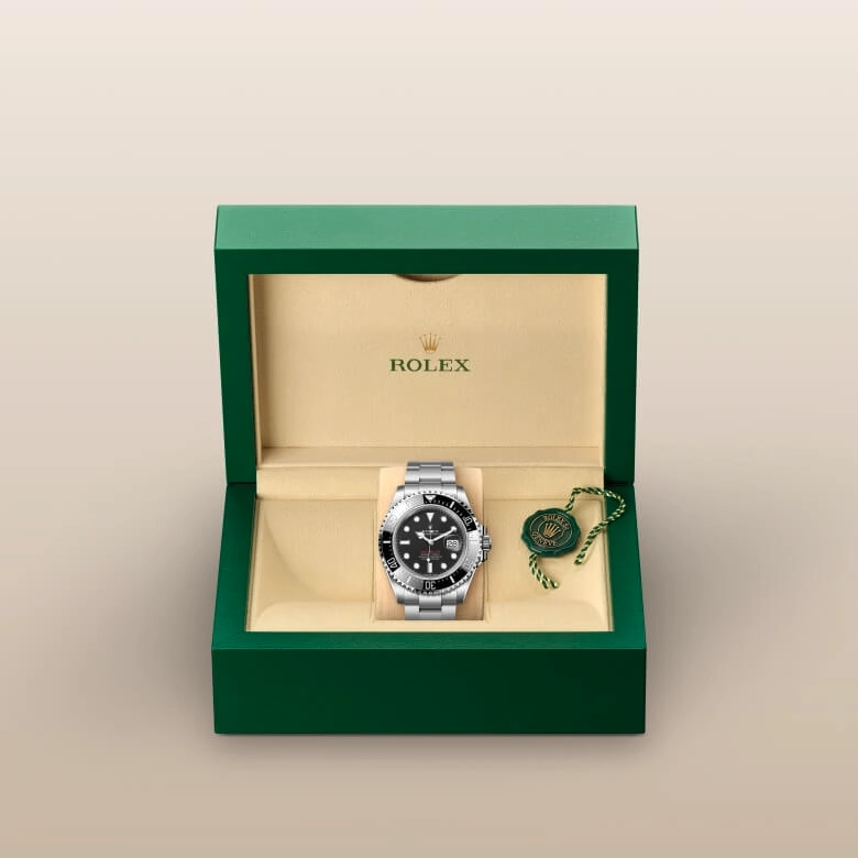 Rolex Sea-Dweller in Oystersteel, M126600-0002 - Pendulum