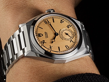 TUDOR Monarch | 2639W1A0U |  | M2639W1A0U-0001 | Tudor Official Retailer - Pendulum