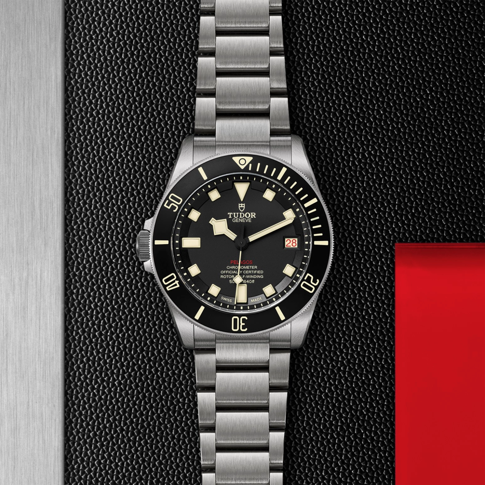 Pelagos | 25610TNL | Titanium | M25610TNL-0001 | Tudor Official Retailer - Pendulum