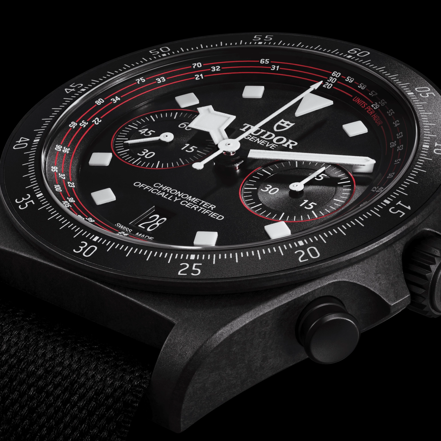 Pelagos FXD | 25827KN | Carbon Composite | M25827KN-0001 | Tudor Official Retailer - Pendulum