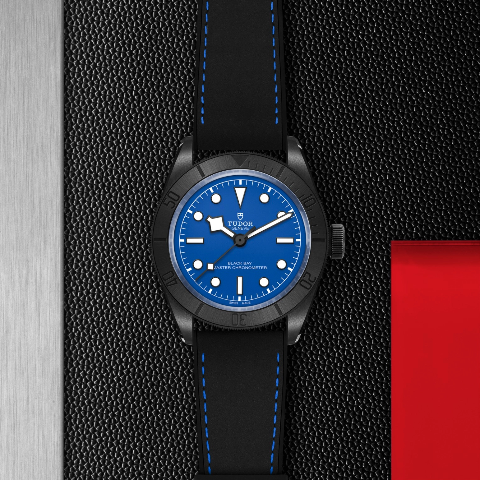 Black Bay | 79210CNU | Ceramic | M79210CNU-0007 | Tudor Official Retailer - Pendulum