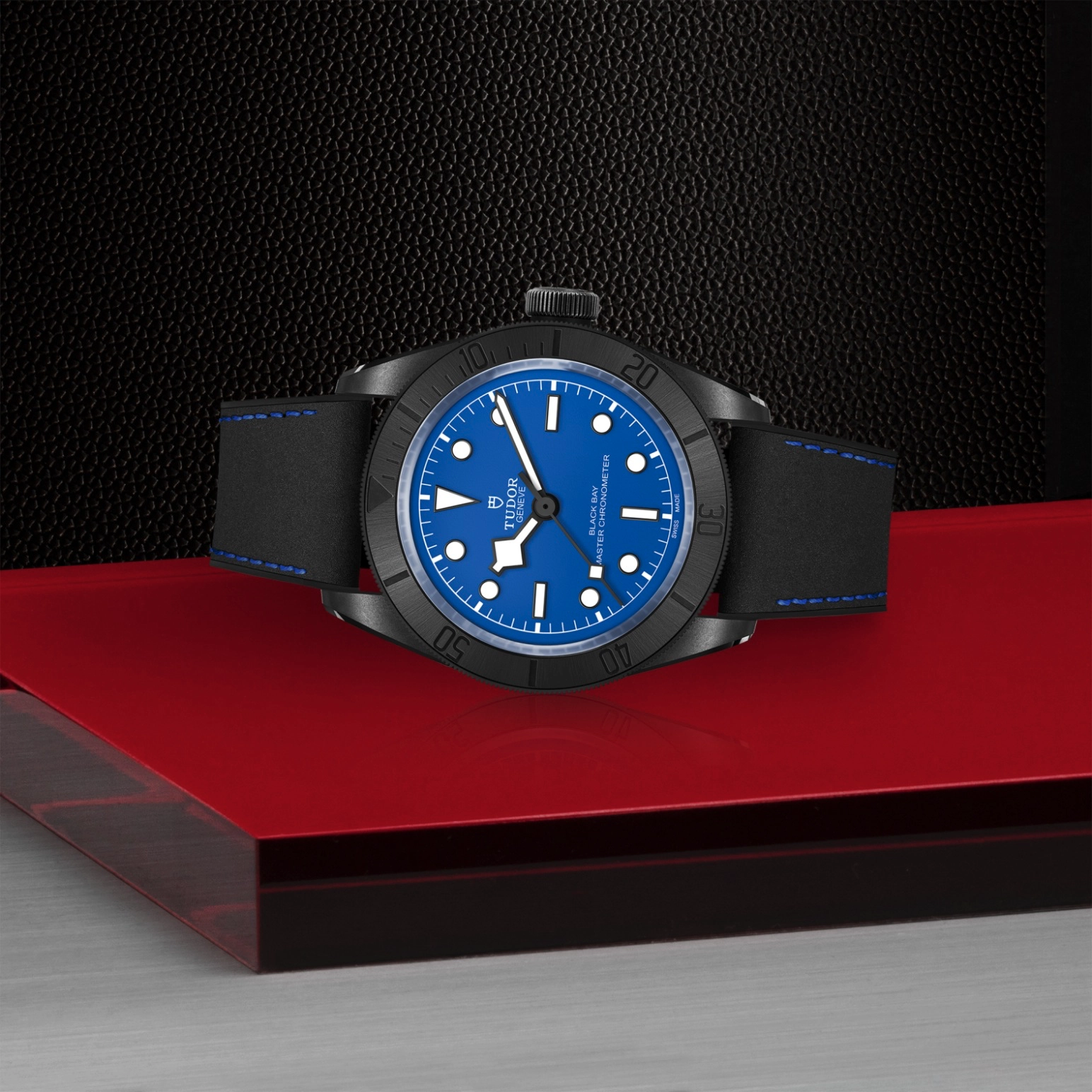 Black Bay | 79210CNU | Ceramic | M79210CNU-0007 | Tudor Official Retailer - Pendulum