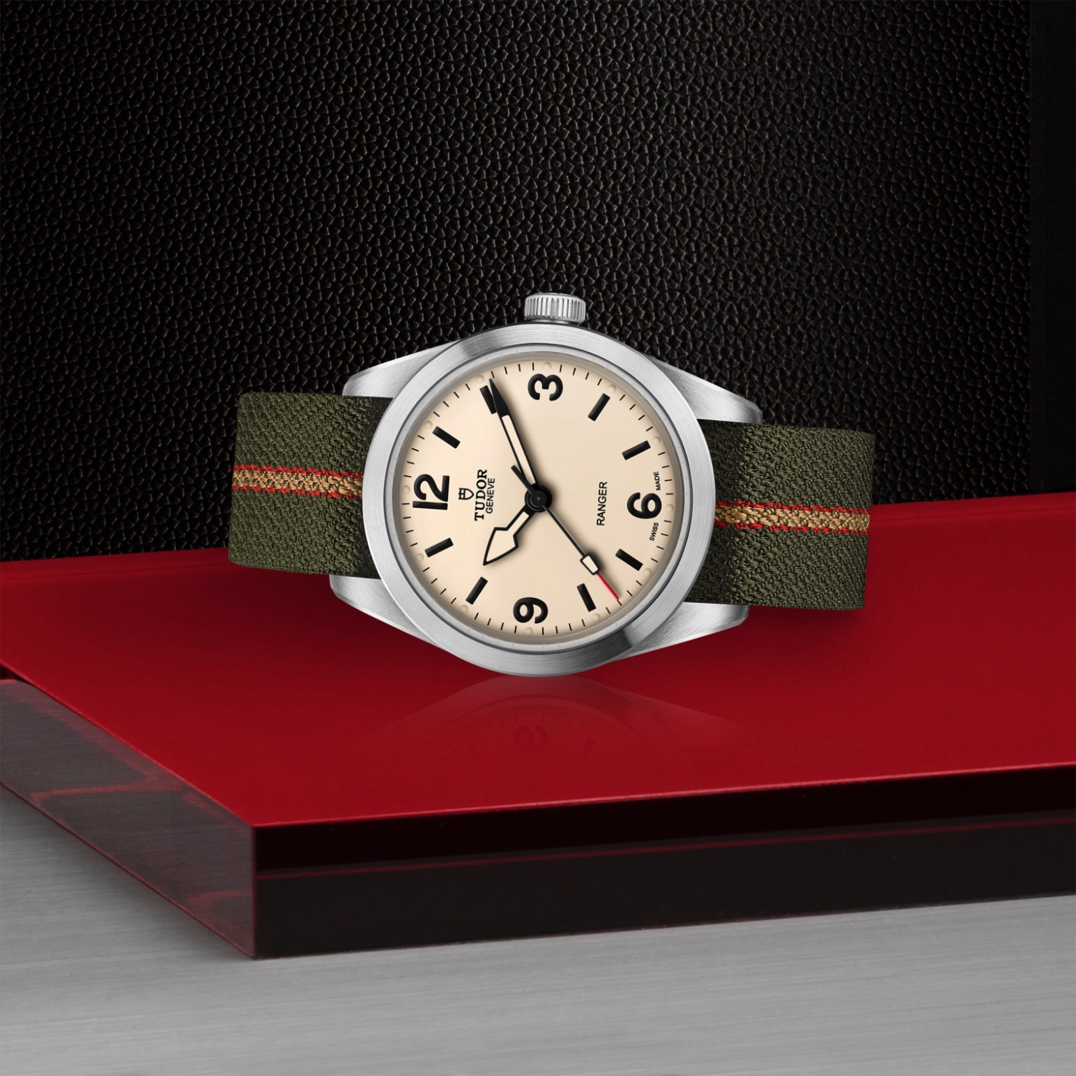 Ranger | 79950 | Steel | M79950-0011 | Tudor Official Retailer - Pendulum