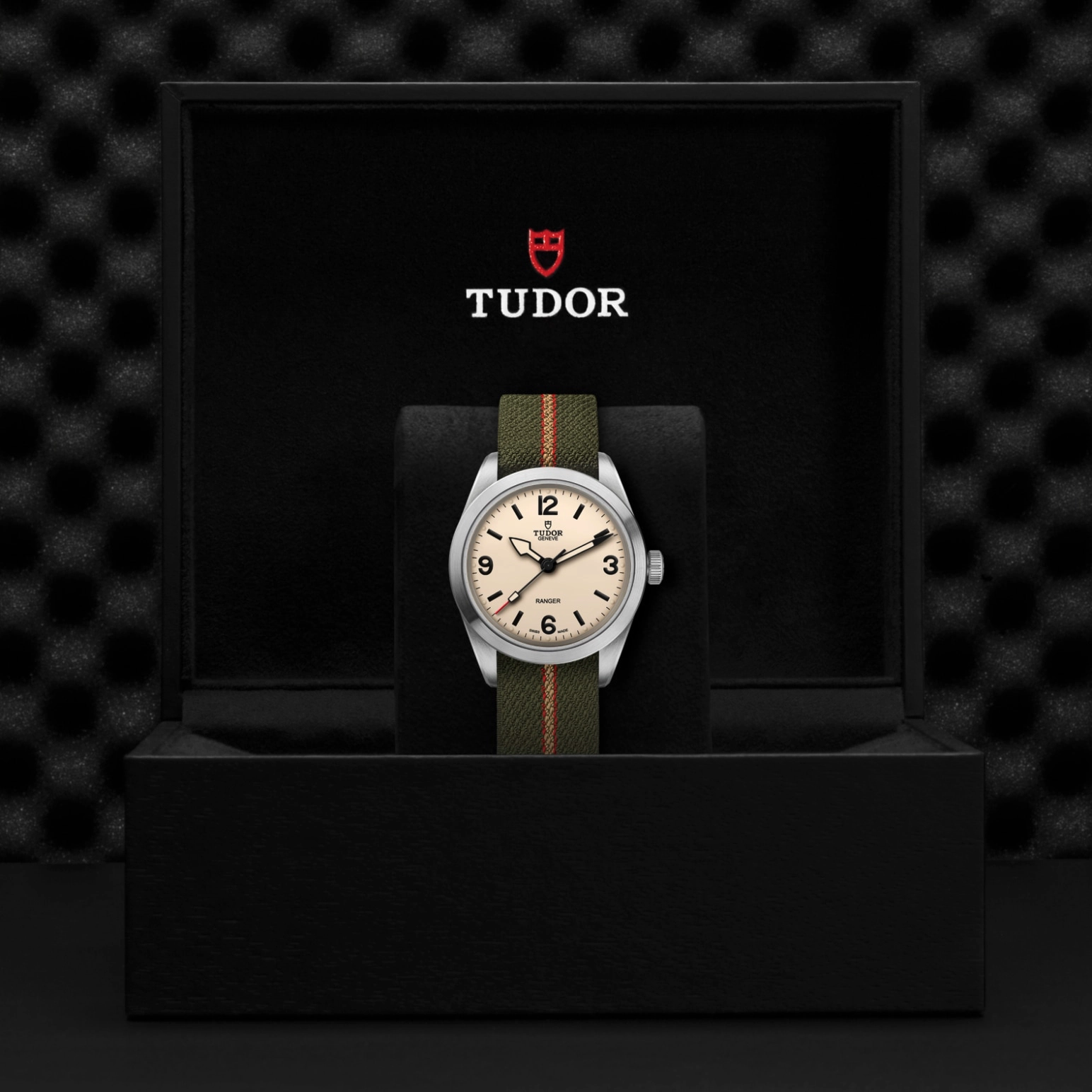 Ranger | 79950 | Steel | M79950-0011 | Tudor Official Retailer - Pendulum