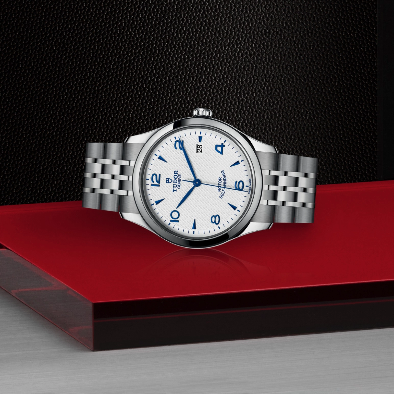 1926 | 91550 | Steel | M91550-0005 | Tudor Official Retailer - Pendulum