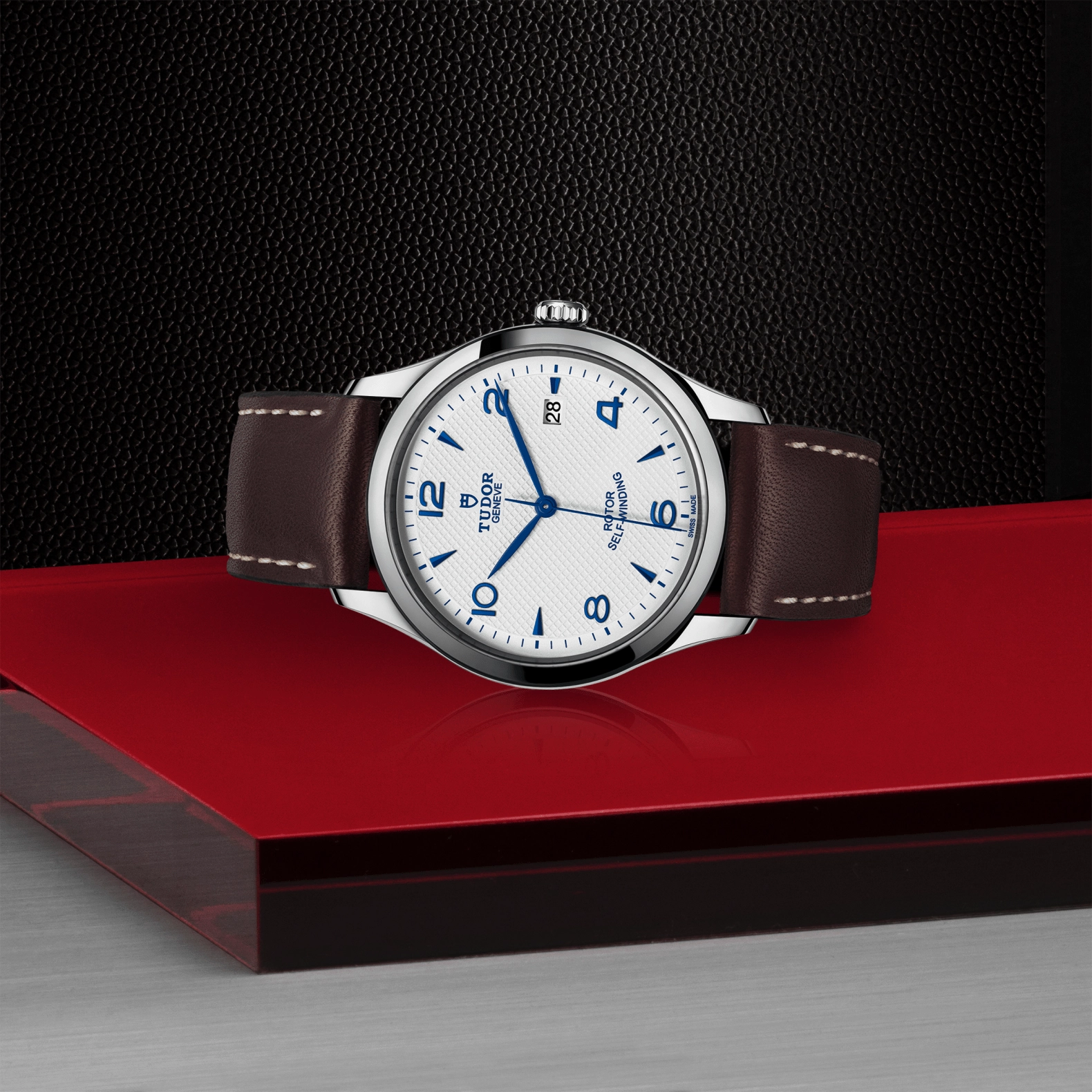 1926 | 91550 | Steel | M91550-0010 | Tudor Official Retailer - Pendulum
