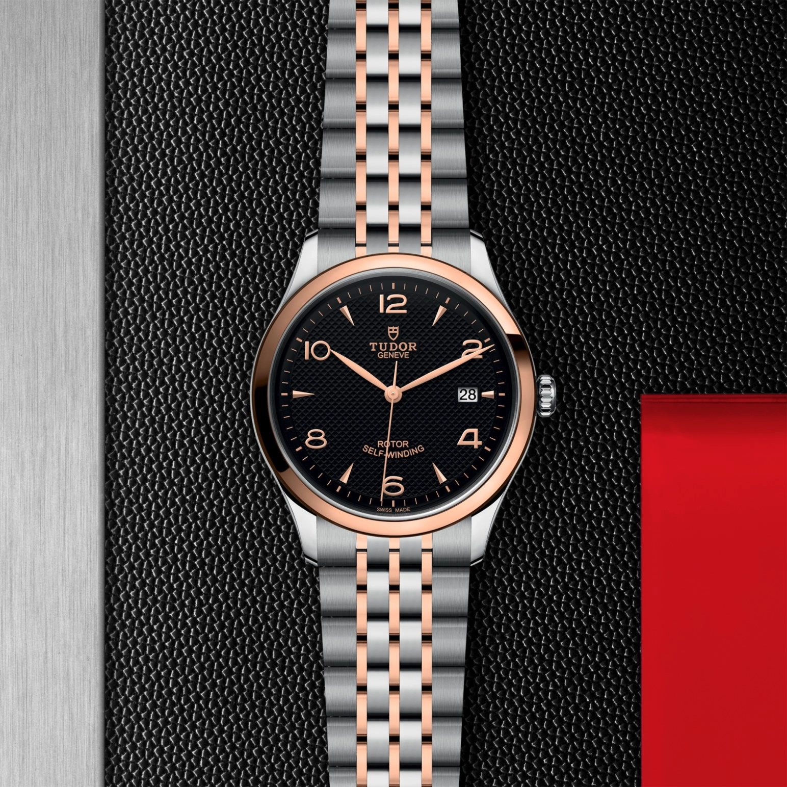 1926 | 91551 | Steel and Gold | M91551-0003 | Tudor Official Retailer - Pendulum