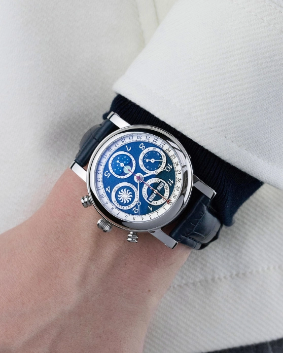Product Gallery Image