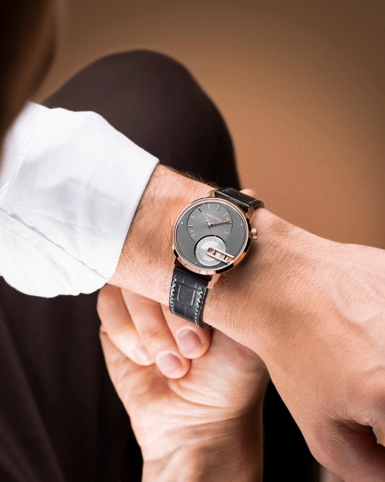 Product Gallery Image