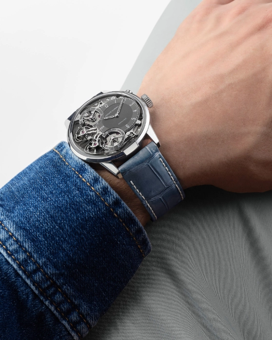 Product Gallery Image