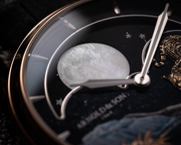 1.GBLR.Z05A.C220A image of Pendulum