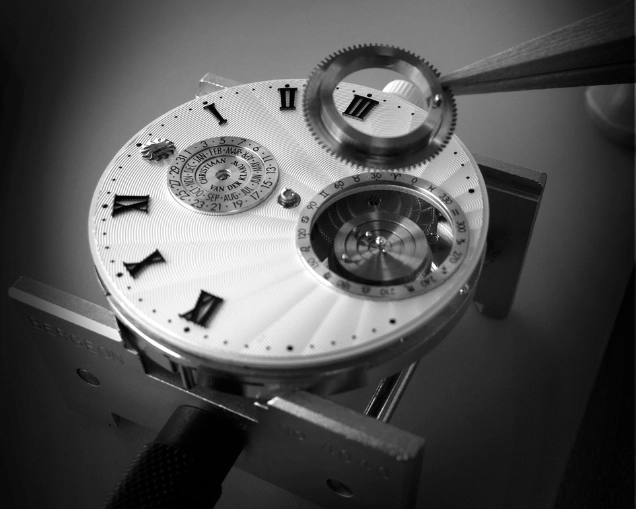 CKPT33B4 image of Pendulum