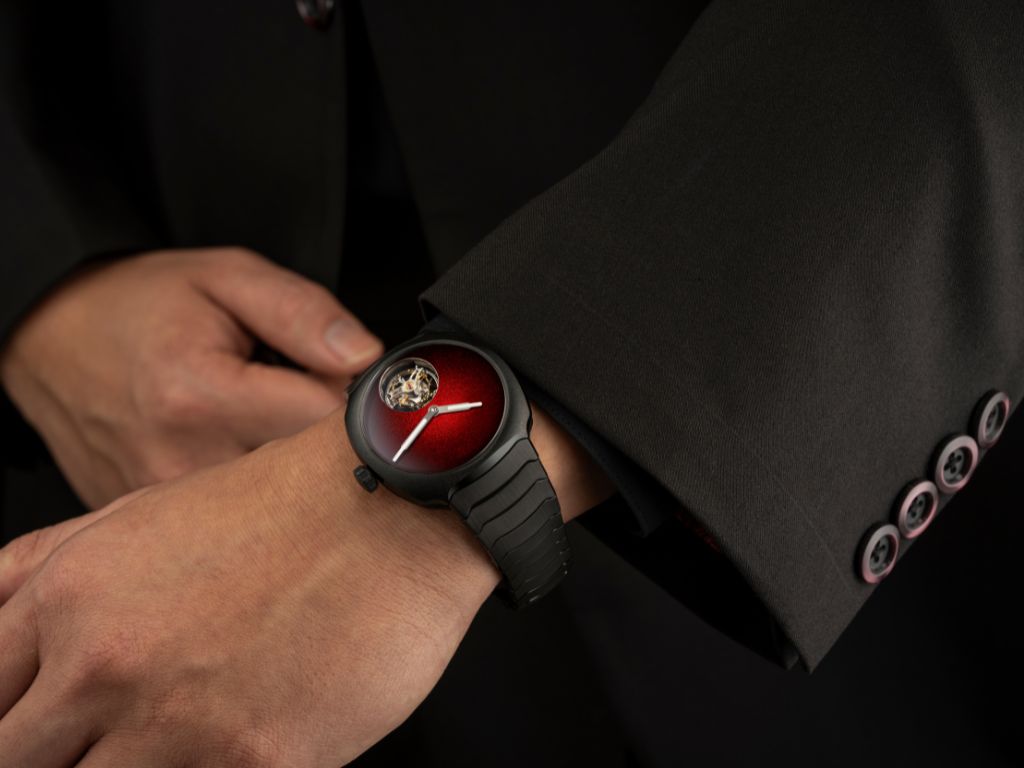 Streamliner Tourbillon Concept Ceramic_Wristshot